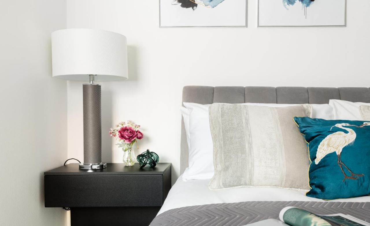 Modern And Spacious 3 Bed Apt Next To The Shard London Exterior photo